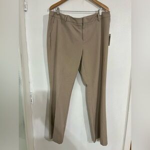 A new day stretch, boot cut mid Rise, slim hip & thigh 18R career business pants